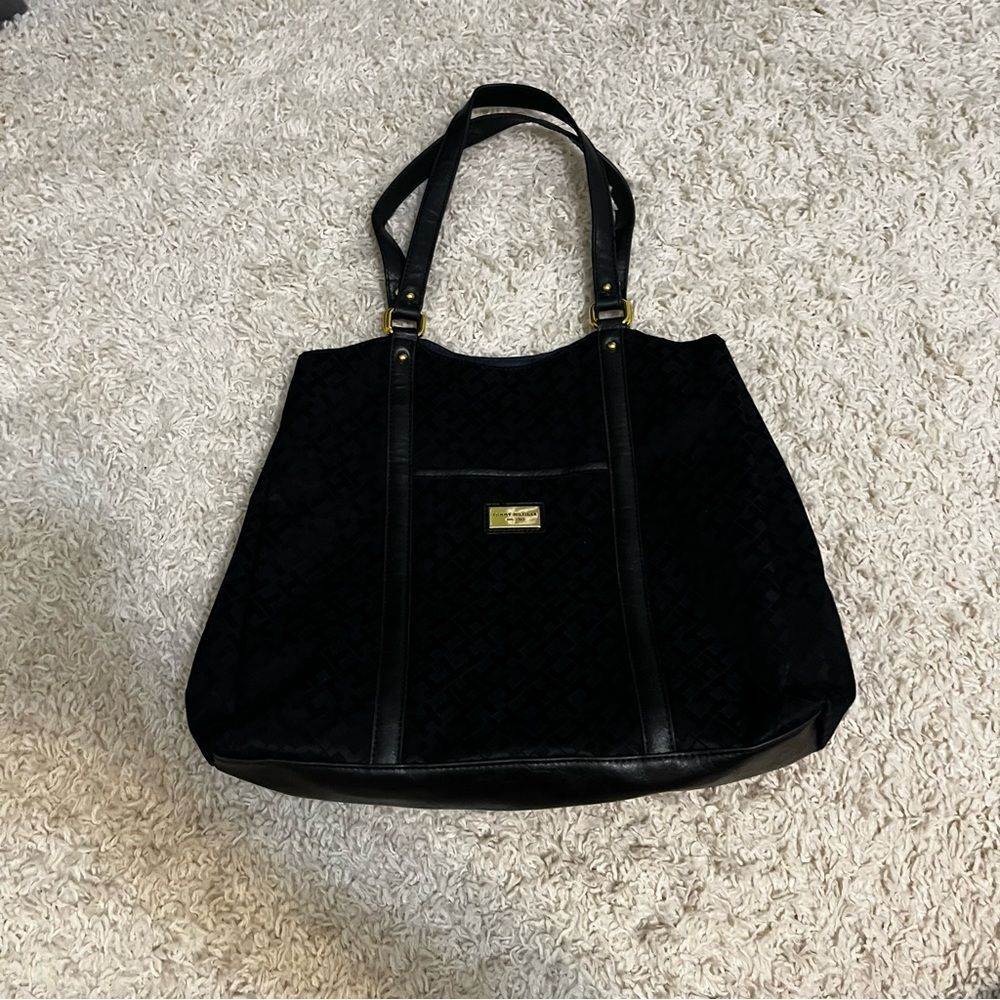 Tommy Hilfiger Large TH Tote bag